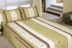 Narzuta satynowa 220x240 z poszewkami Eurofirany 019/8 zielona