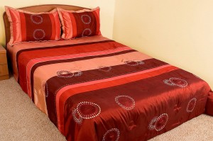 Narzuta satynowa 220x240 z poszewkami Eurofirany 623-1 bordo