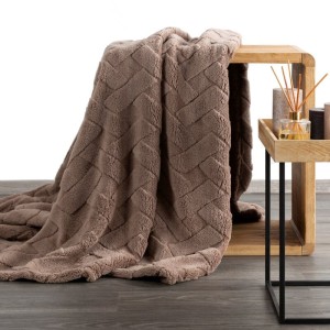 KOC D91 CARO 170 X 210 CM CIEMNOBEŻOWY
